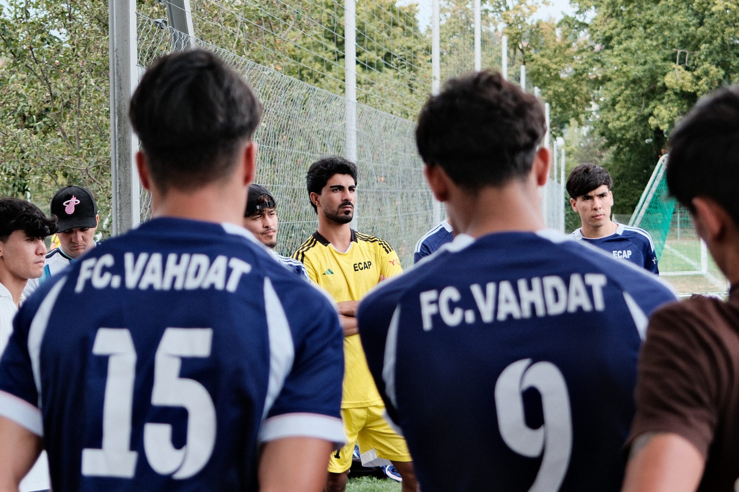 Team von VAHDAT vor dem Spiel